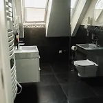 Szklany Przystanek Apartment