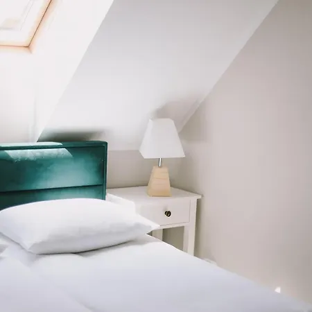 Apartamento Szklany Przystanek *