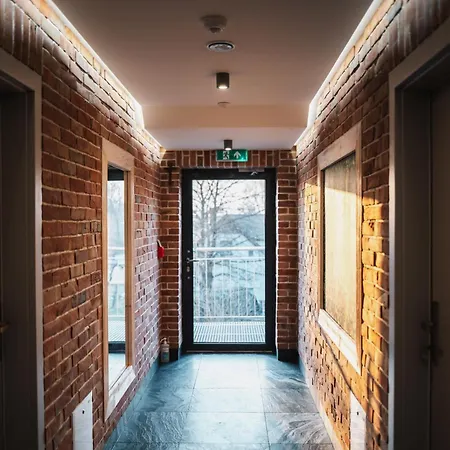 Szklany Przystanek Apartment
