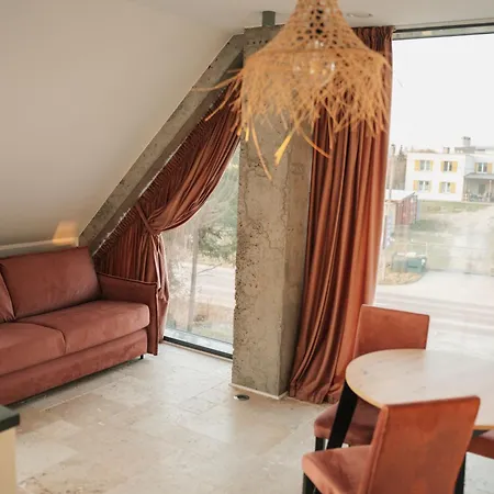 Szklany Przystanek *