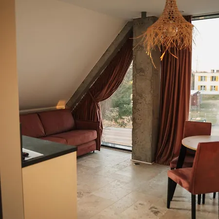 Szklany Przystanek * Kościerzyna