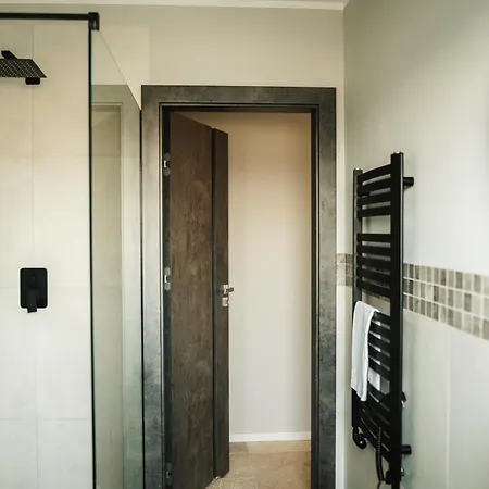 Daire Szklany Przystanek *