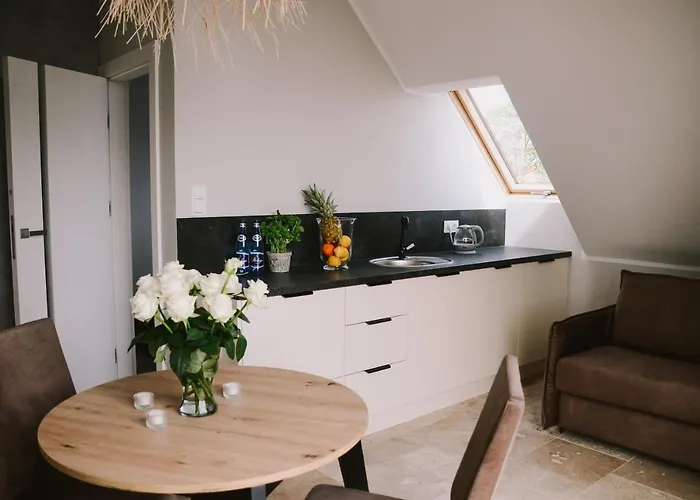 Szklany Przystanek *