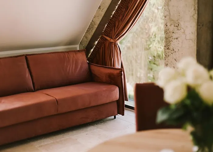 Szklany Przystanek Косцежина