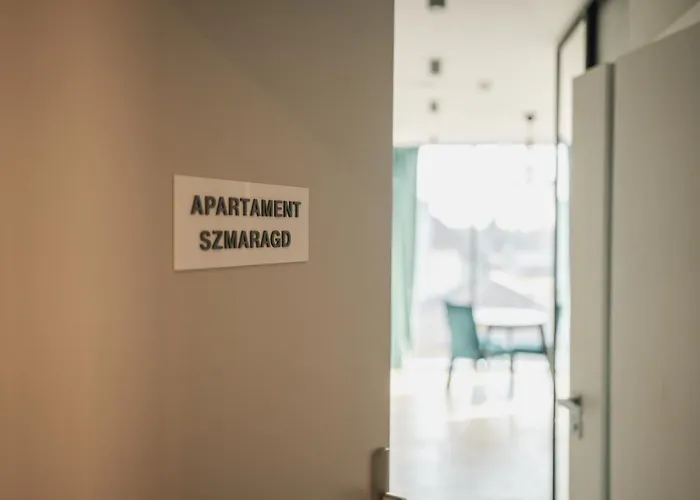 Szklany Przystanek Апартаменты Косцежина