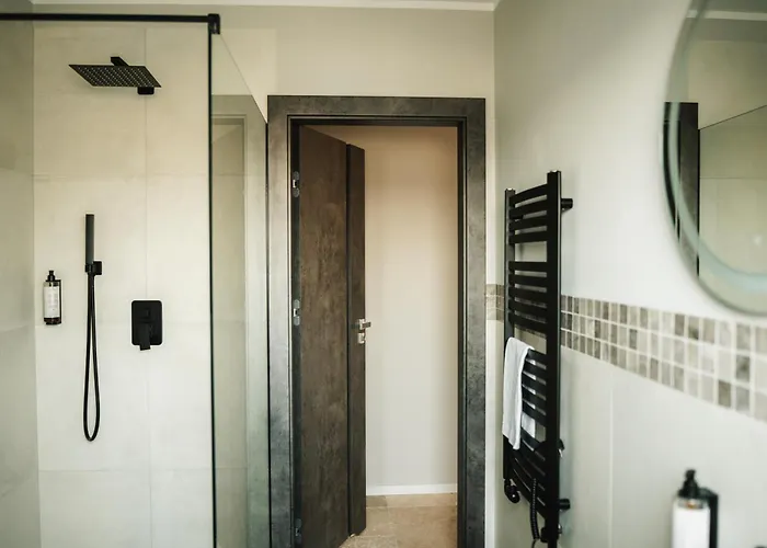 Апартаменты Szklany Przystanek *